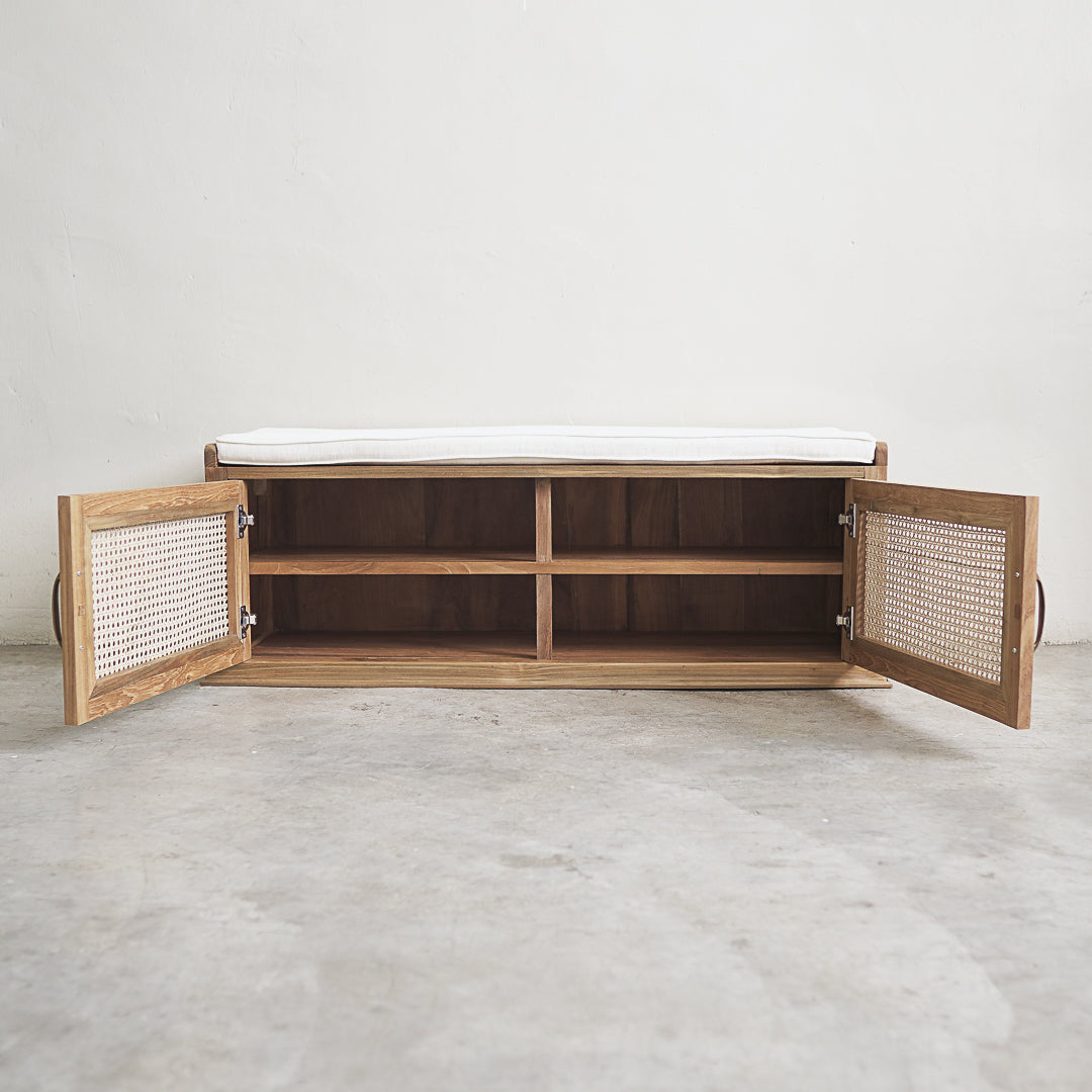 Pierrette - Shoe Bench