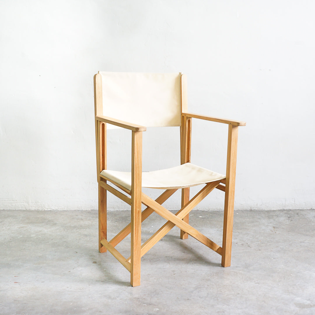 folding chair white
