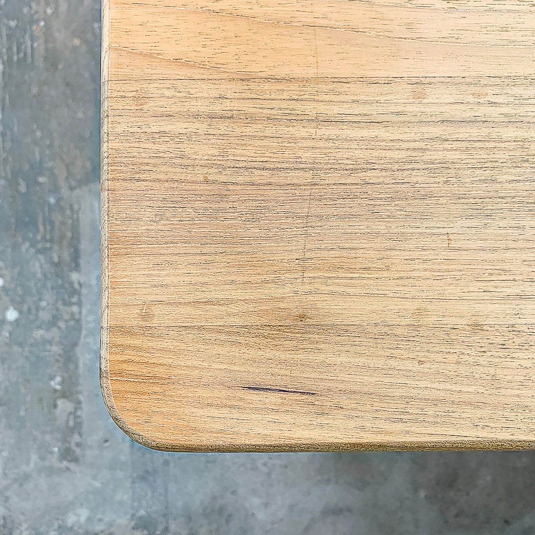 rounded edge dining table